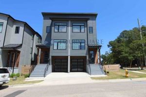 featured image of 1000 Addison Pl #102
