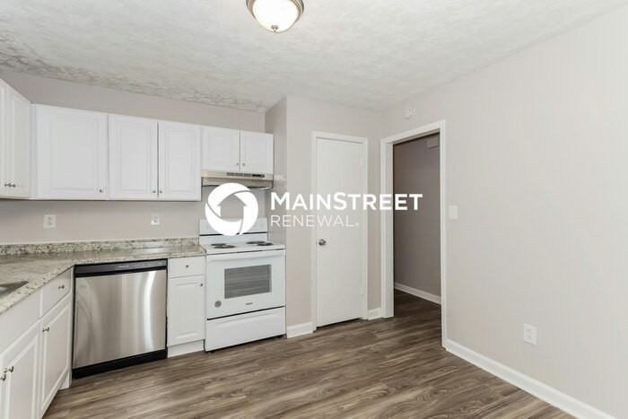 6665 Connell Rd - Photo 6 of 15