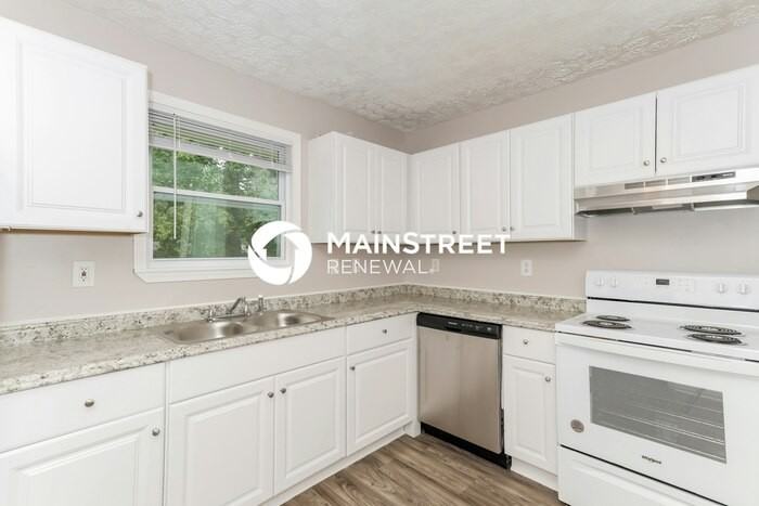 6665 Connell Rd - Photo 7 of 15