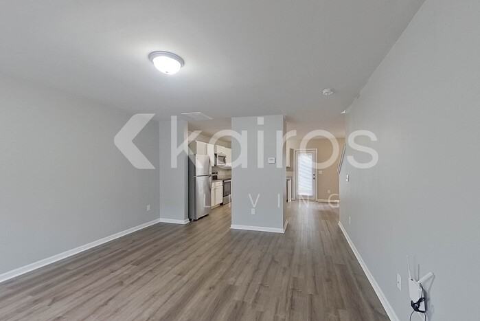 305 Cedar Rdg - Photo 5 of 28