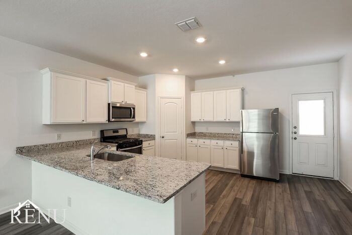 2951 Jackson Smt - Photo 4 of 19