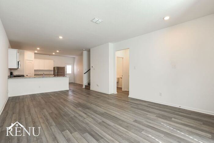 2951 Jackson Smt - Photo 7 of 19