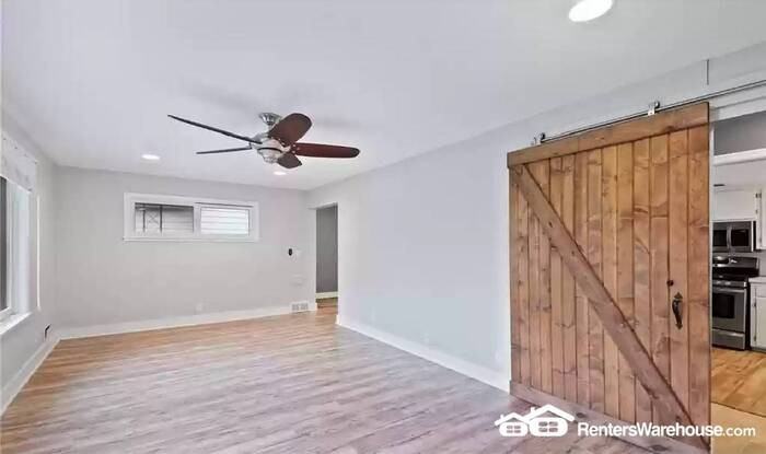 2612 Toledo Ave S - Photo 4 of 25