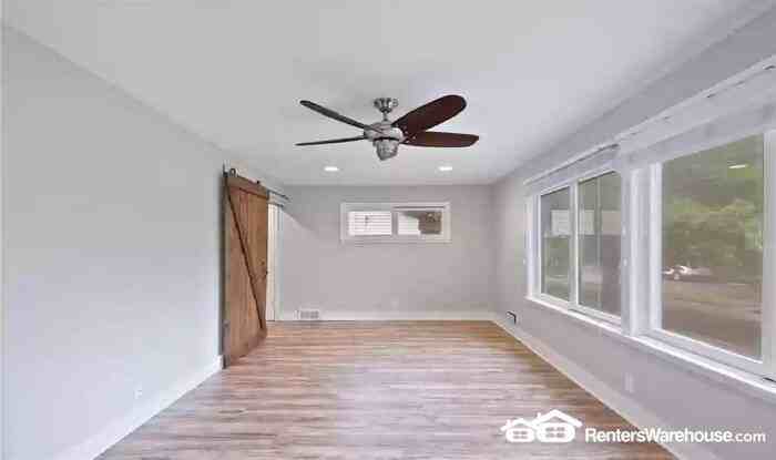 2612 Toledo Ave S - Photo 5 of 25