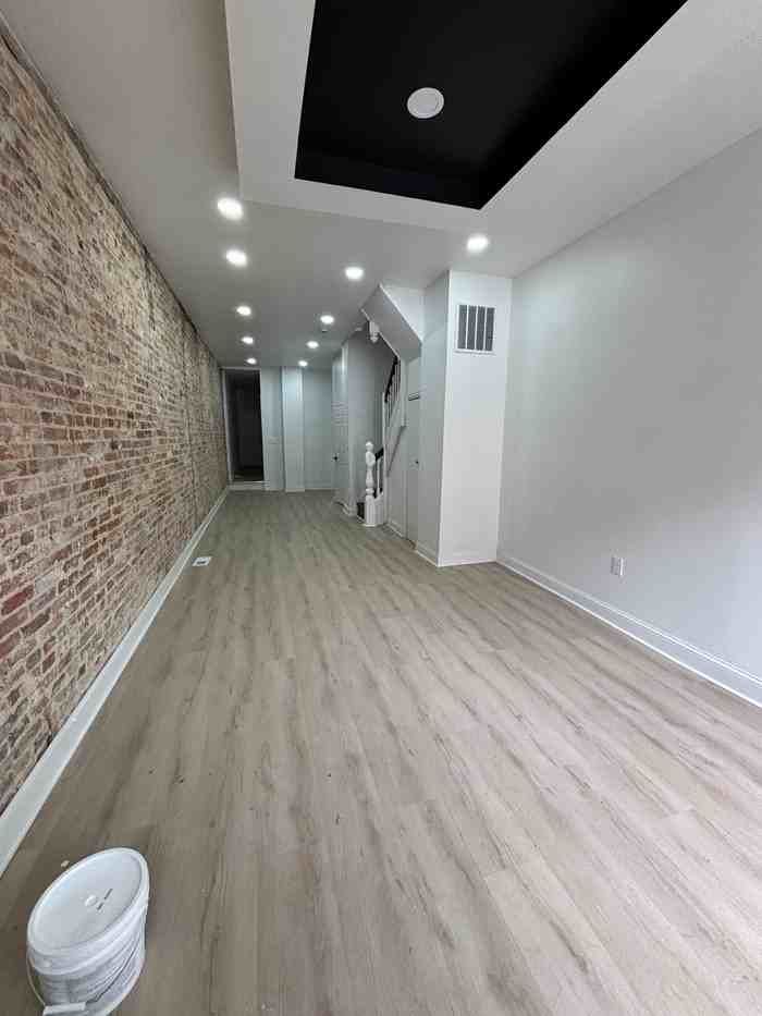 1412 Madison Ave - Photo 2 of 20