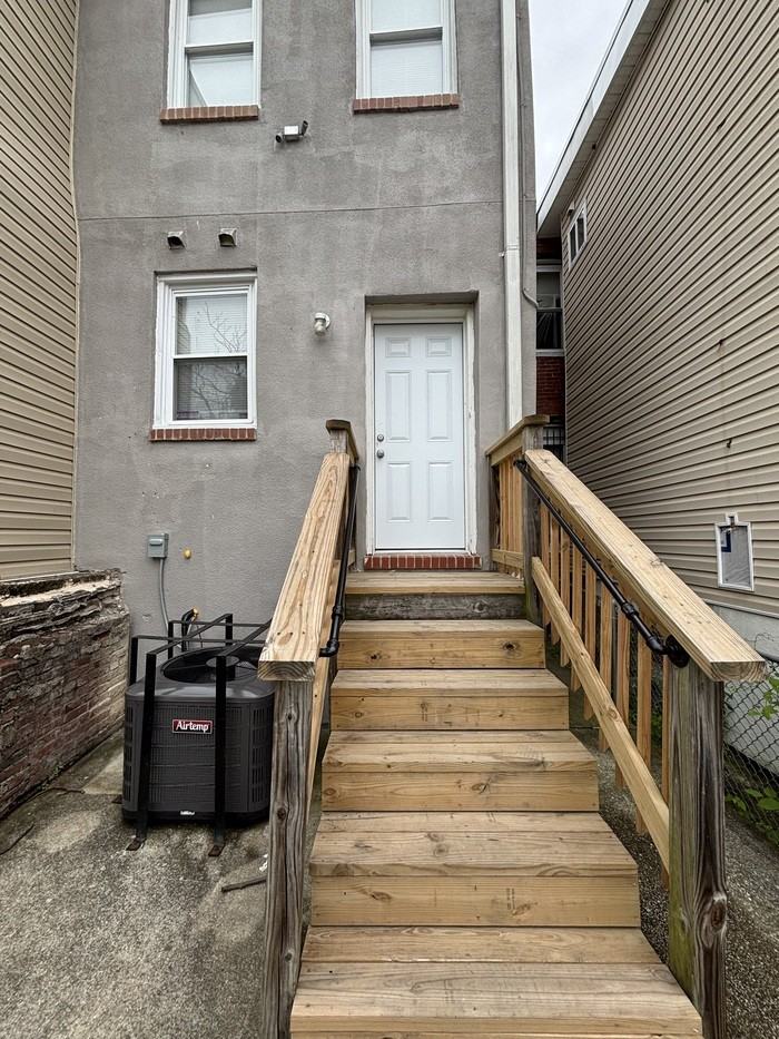 1308 N Chester St - Photo 5 of 14