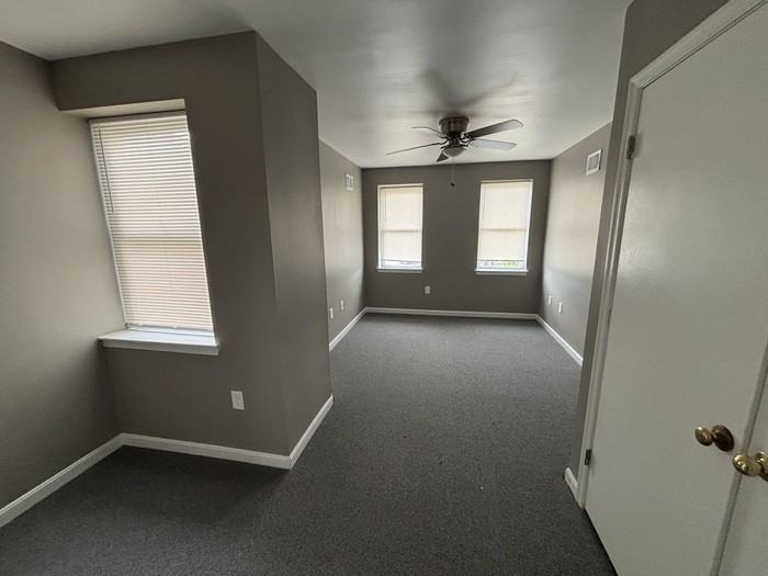 1308 N Chester St - Photo 6 of 14