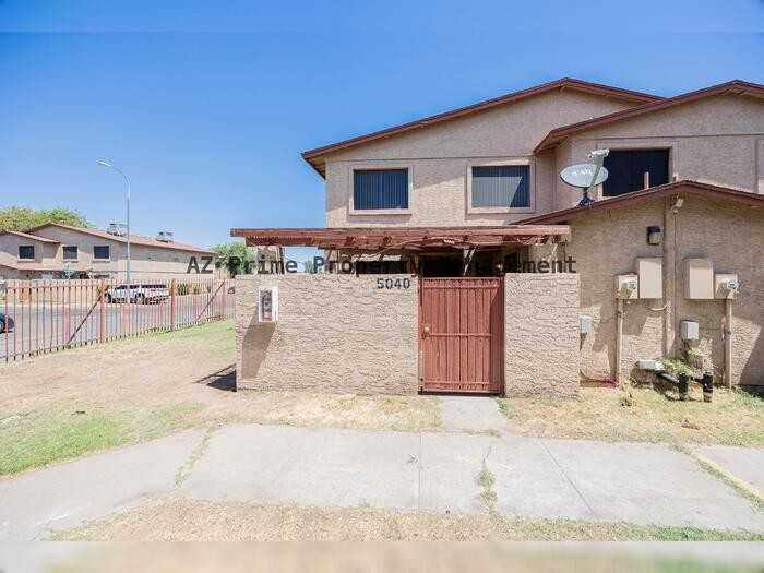 5040 N 40th Ave - Photo 2 of 17