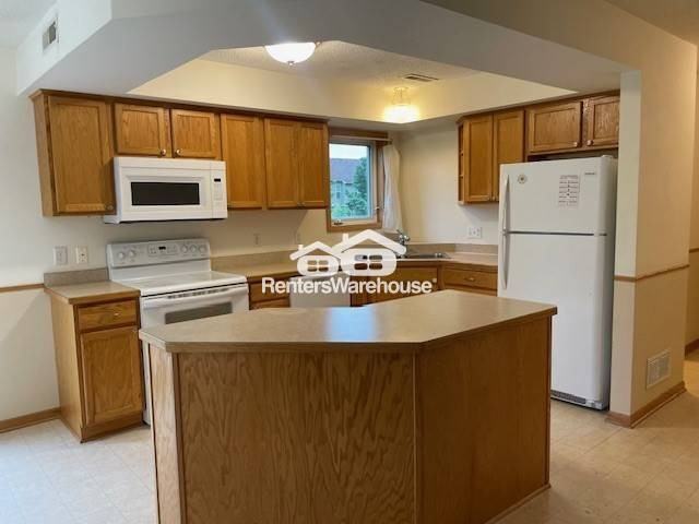 29667 North Ct - Photo 5 of 20