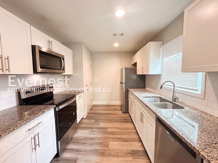 1928 Grant Rd Sw - Photo 3 of 29