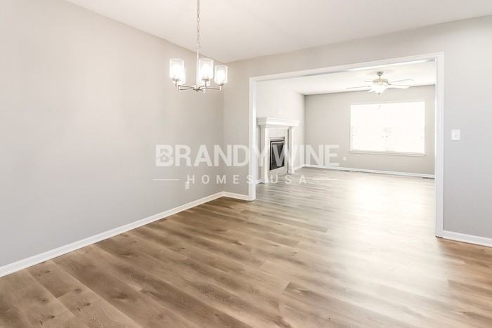 614 Winter Dr - Photo 7 of 32