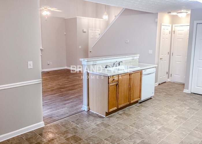 2168 Wingfoot Pl - Photo 7 of 22