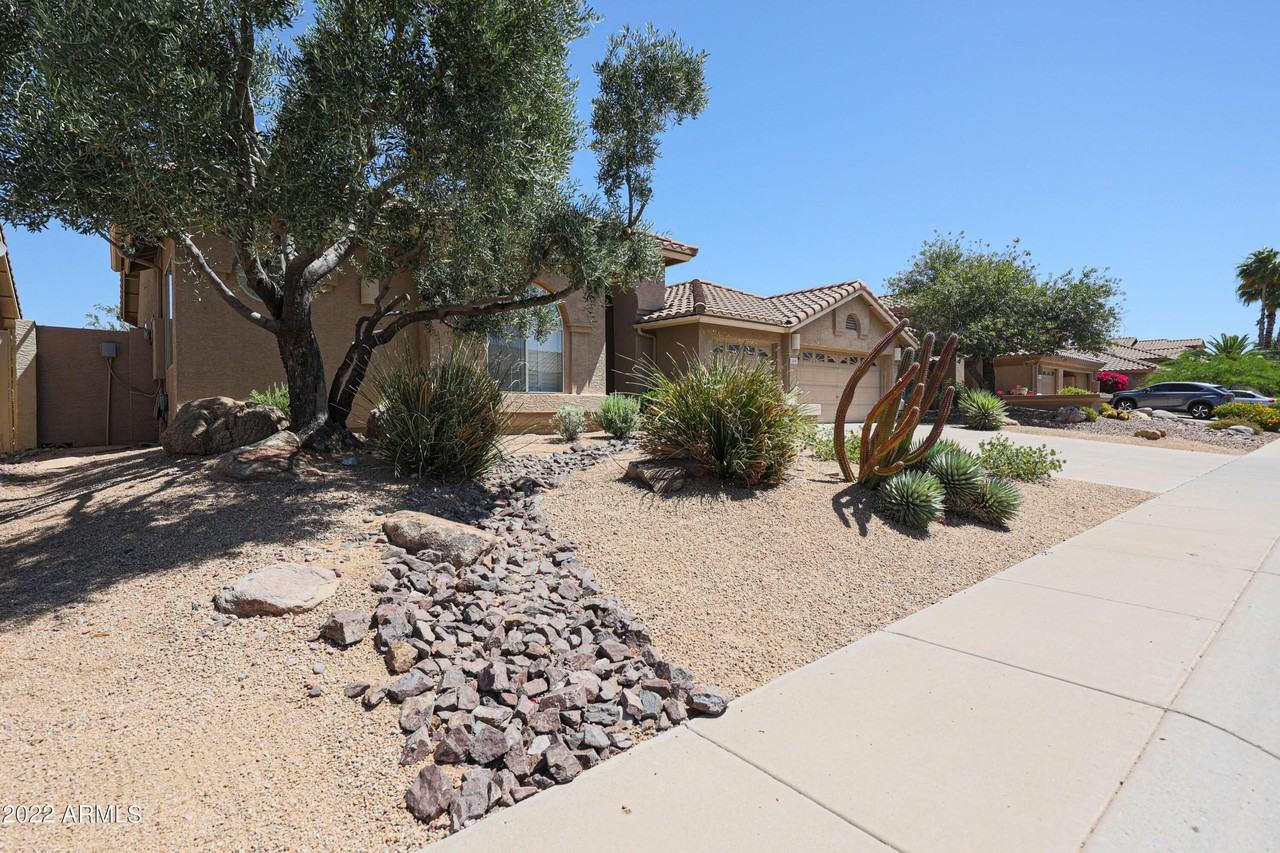 7438 E Sand Hills Rd - Photo 4 of 6