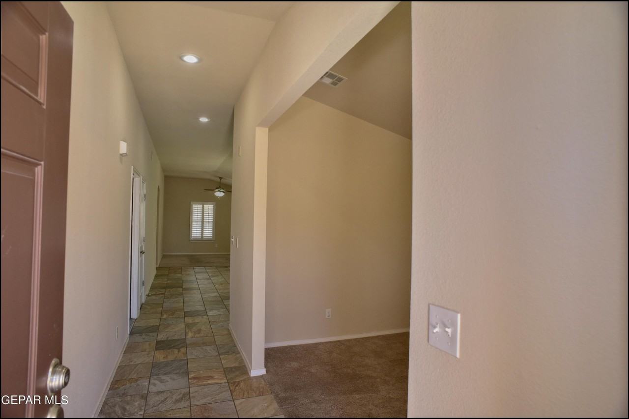 3286 Azteca Trl - Photo 6 of 46