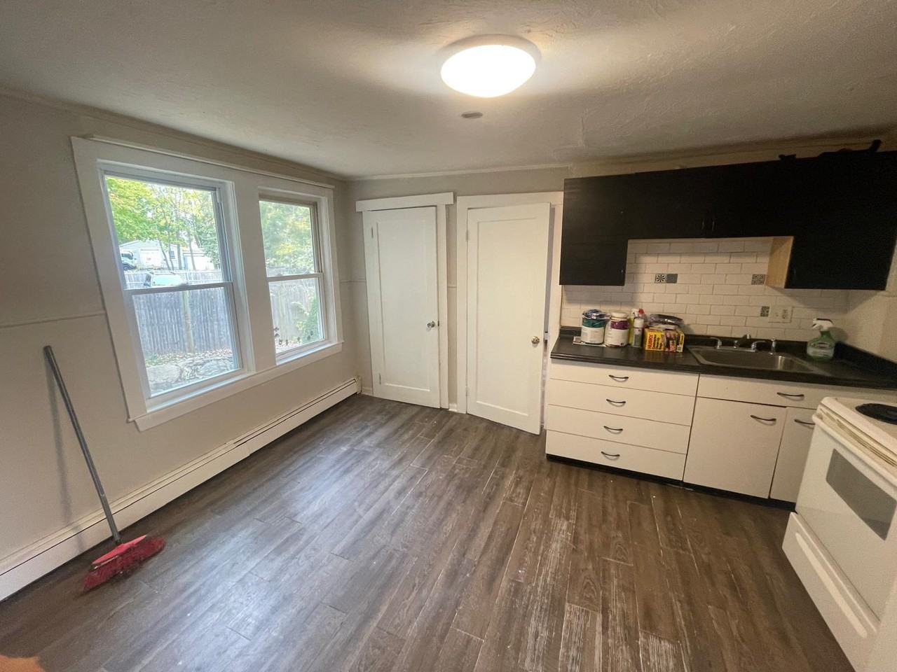 5-7 Forest Ave - Photo 5 of 13