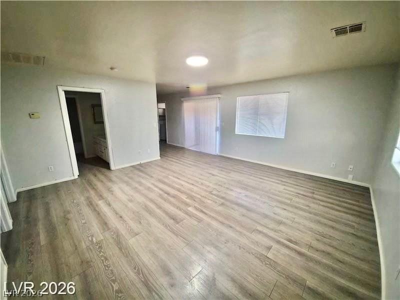 1080 Red Butte St #B1 - Photo 2 of 13