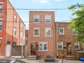 1006 Montrose St - Photo 1 of 1