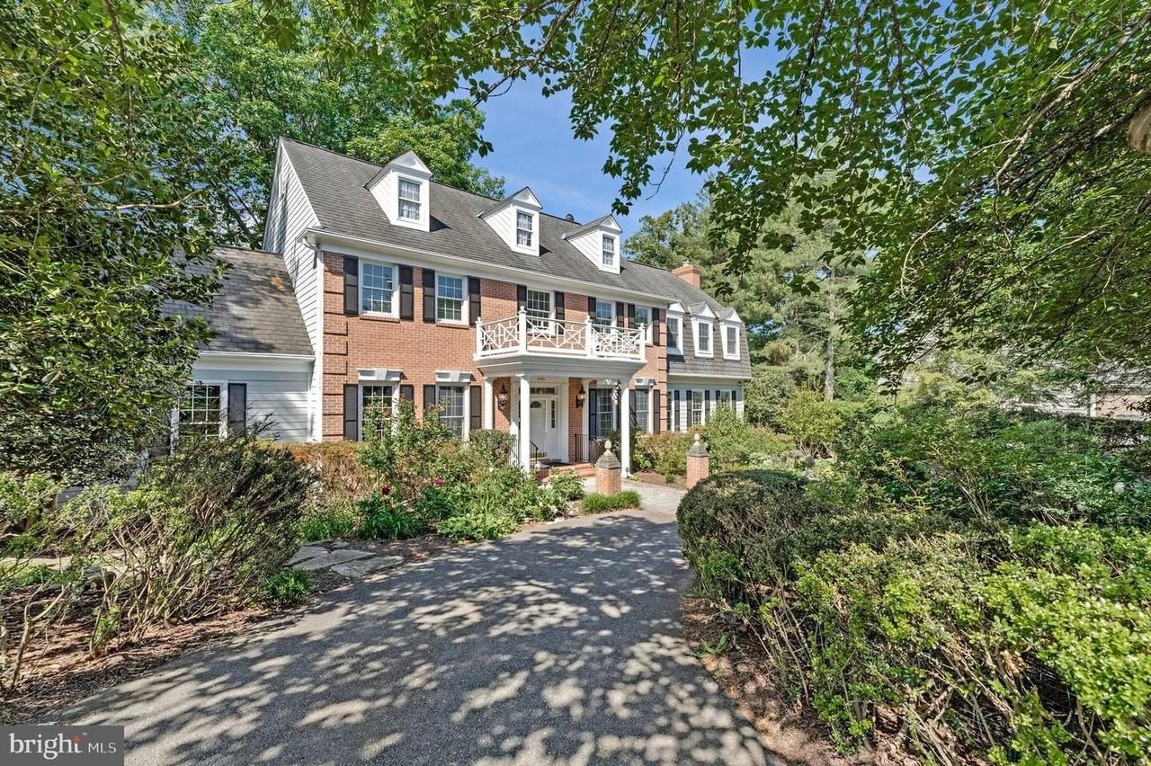 10034 Scenic View Ter - Photo 3 of 50