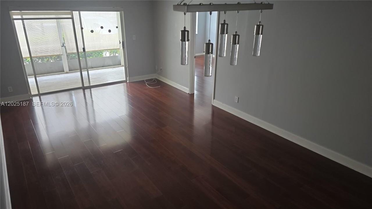 7271 S Devon Dr #101 - Photo 3 of 7