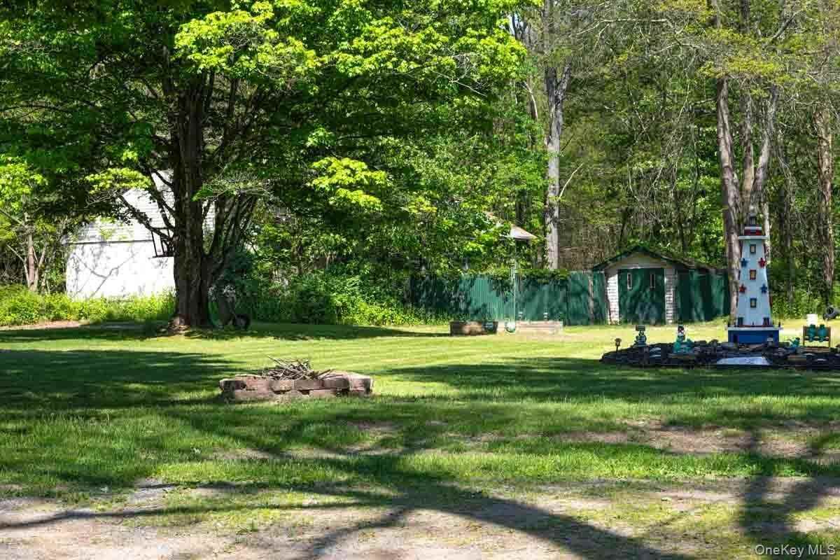 126 Red Top Rd #B - Photo 3 of 15
