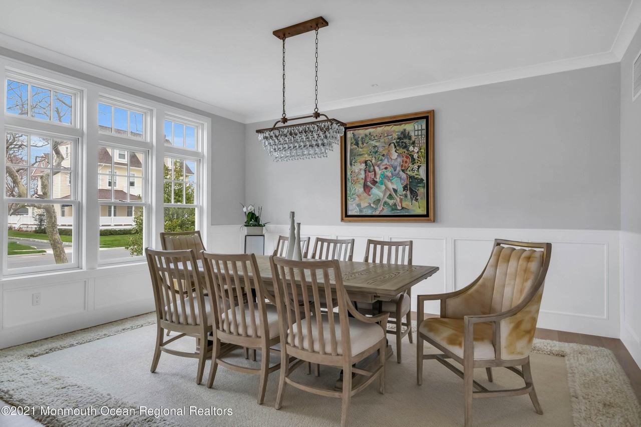 27 Tuttle Ave - Photo 6 of 47