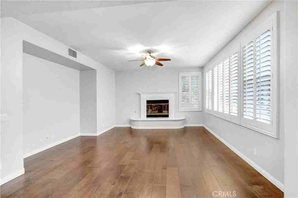 2 Vinewood Ln - Photo 6 of 16