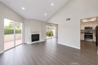 355 Stanford Ct - Photo 1 of 1