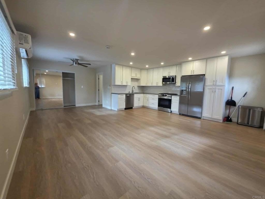 10579 Oak Creek Dr #A - Photo 3 of 28