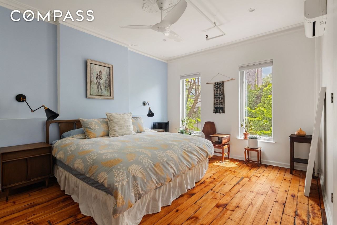 590 Saint Marks Ave - Photo 7 of 10