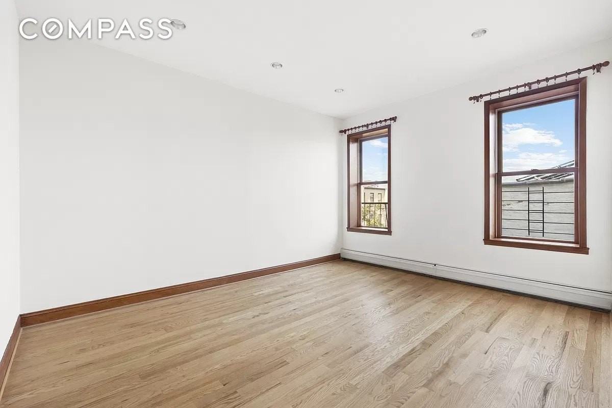 145 Prospect Park W #3B - Photo 4 of 11