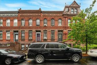 53 Linden St #1 - Photo 1 of 1