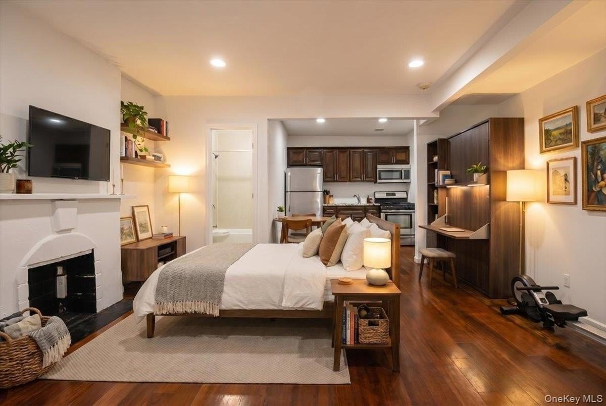53 Linden St #1 - Photo 4 of 15