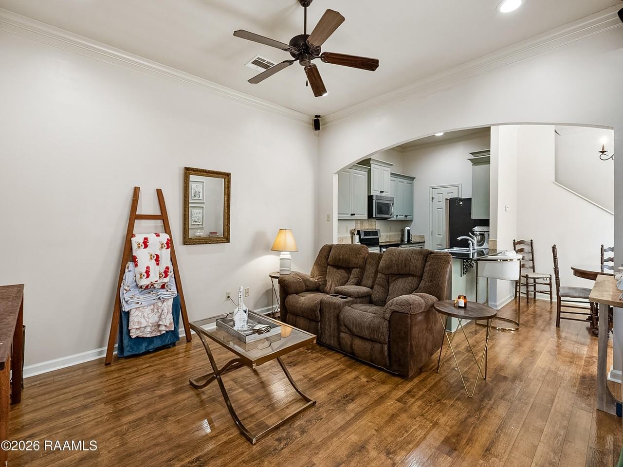 218 Chimney Rock Blvd - Photo 5 of 18