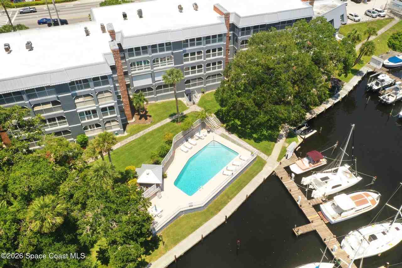 905 N Harbor City Blvd #303 - Photo 2 of 24