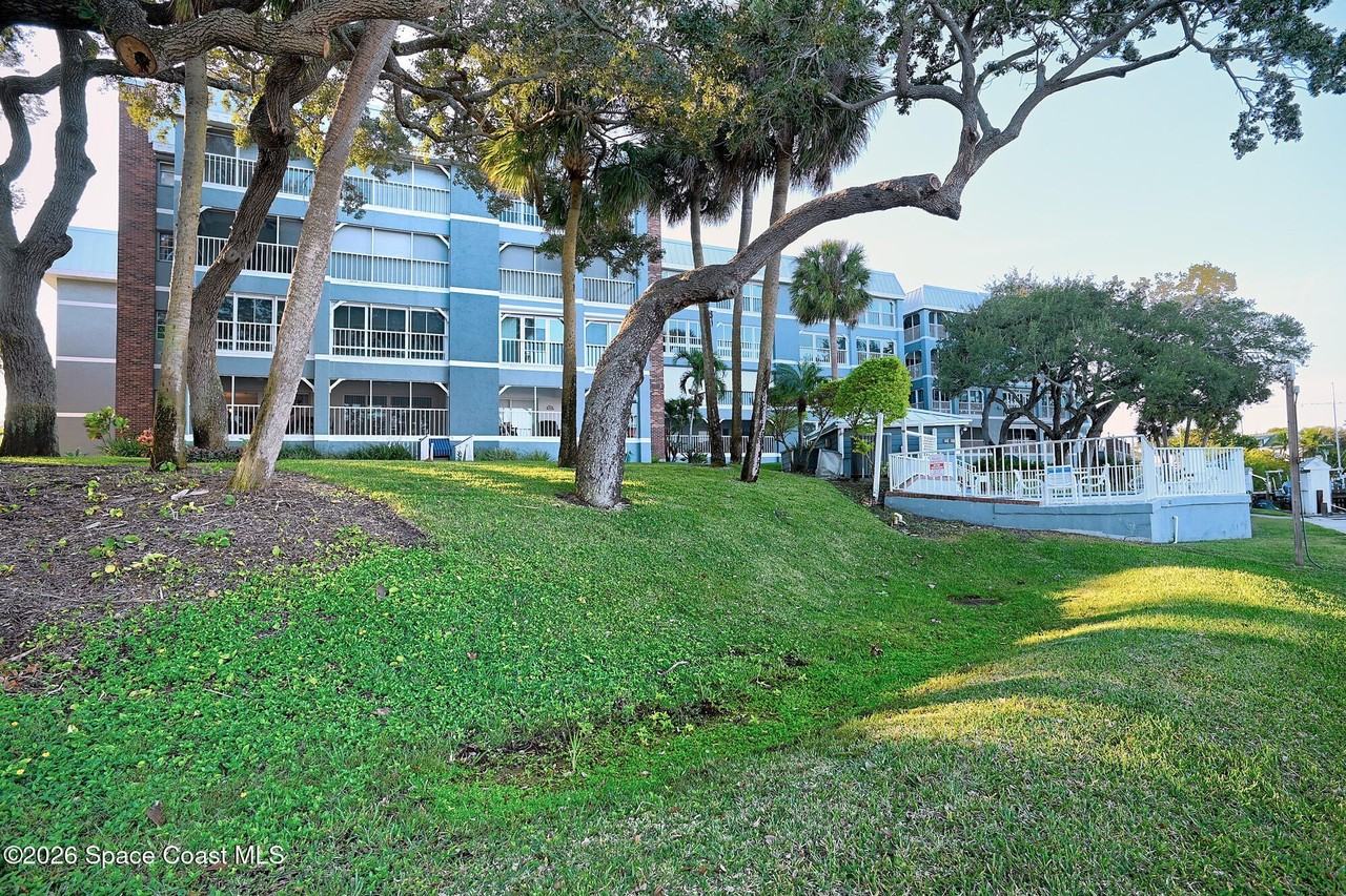 905 N Harbor City Blvd #303 - Photo 7 of 24