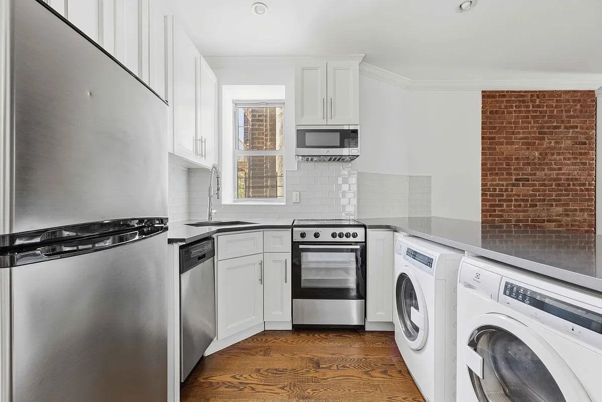 346 E 120th St #3B - Photo 5 of 8