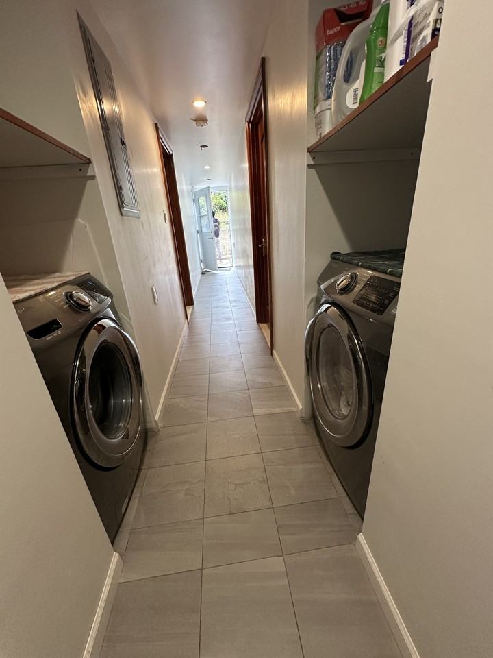 137 Miriam St - Photo 5 of 5