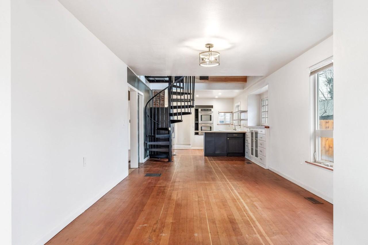 1707 S Hervey St - Photo 7 of 20