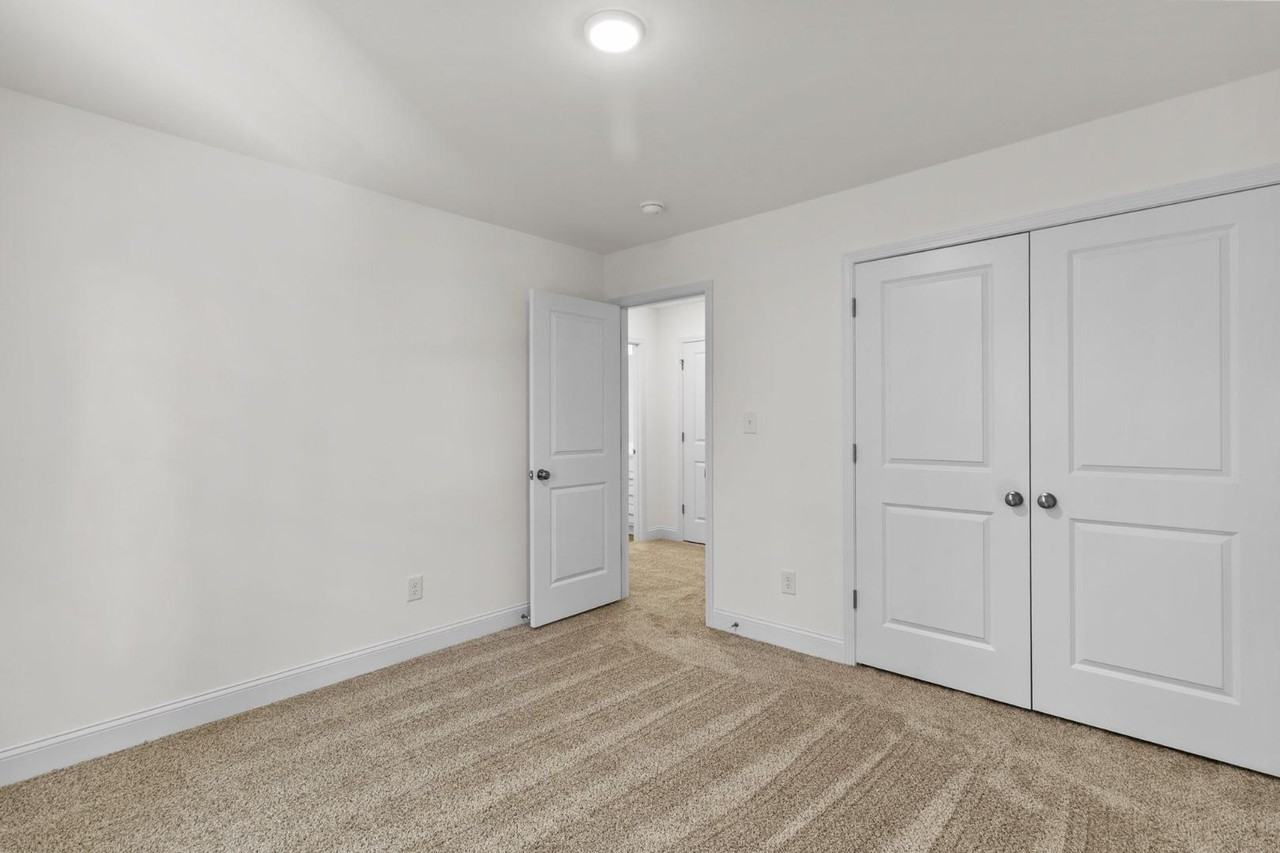 Cliffs at Laurel Townhomes - Photo 6 of 10