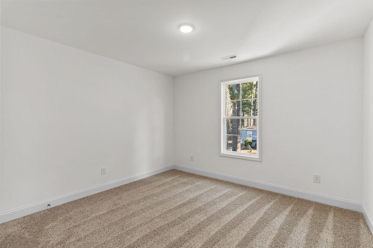 Cliffs at Laurel Townhomes - Photo 7 of 10