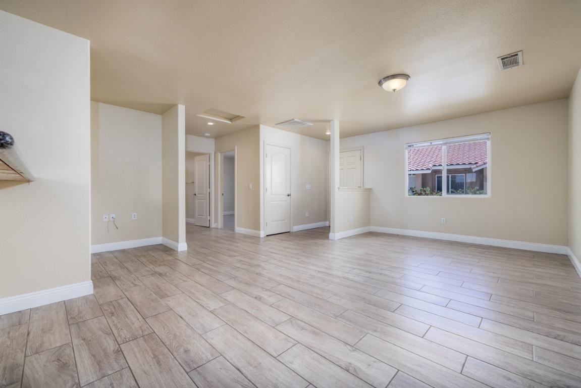 16201 Viho Rd - Photo 7 of 10