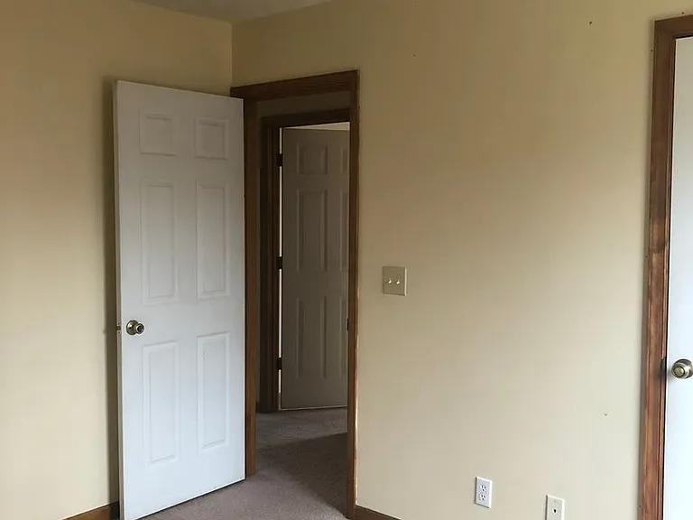 118 Lily Drive - Photo 4 of 10