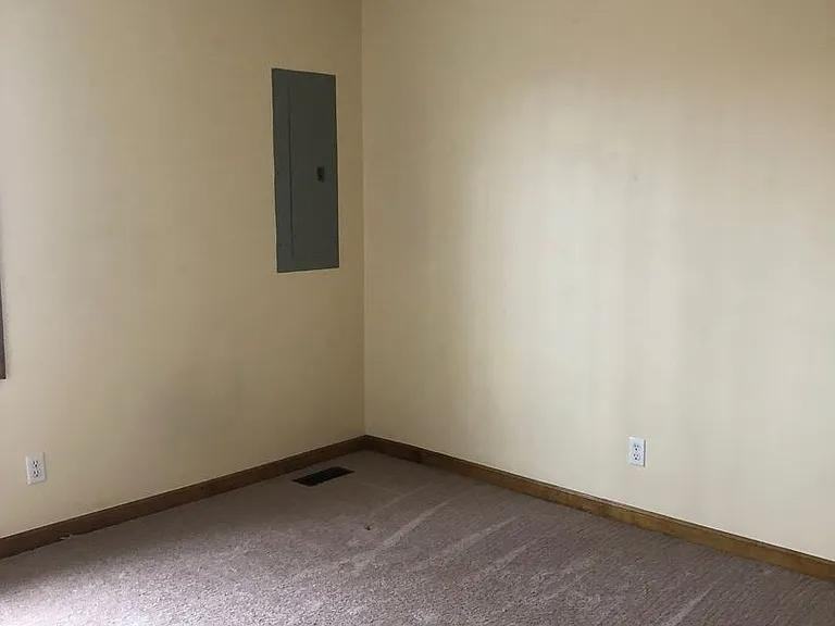 118 Lily Drive - Photo 5 of 10