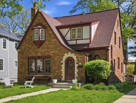 817 E Sylvan Ave - Photo 1 of 1