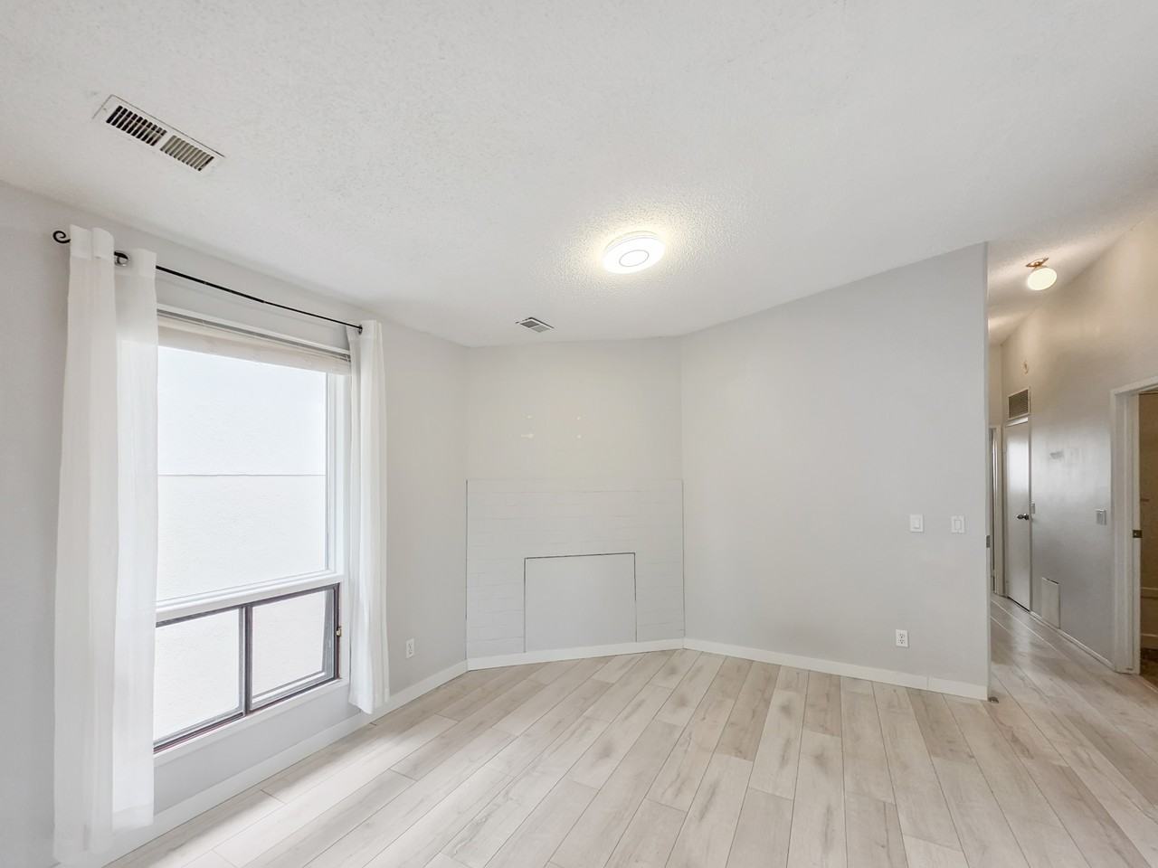 4534B Stanley Rd Sw - Photo 2 of 22