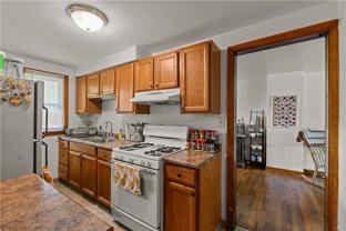 83 North Sprague Avenue - Photo 1 of 1