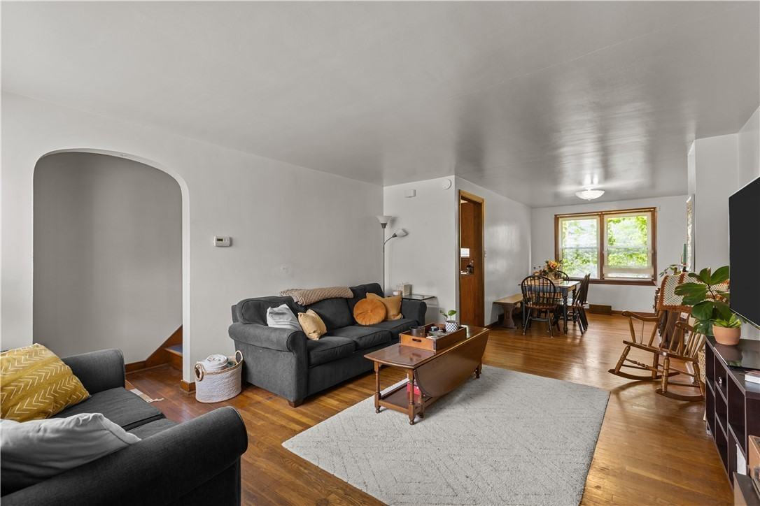 83 North Sprague Avenue - Photo 4 of 7
