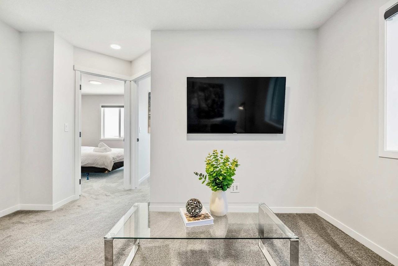 98 Herron St Ne #1303234P - Photo 5 of 30