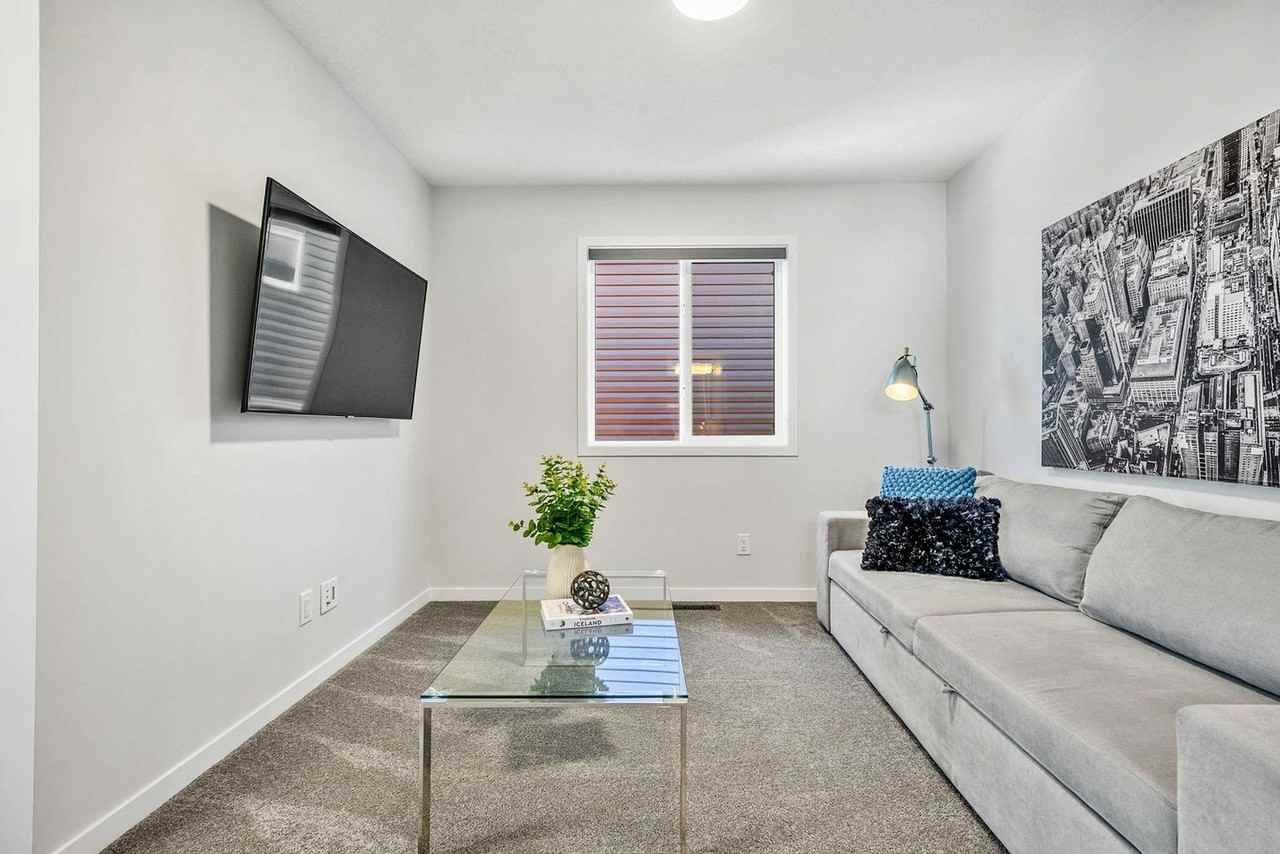 98 Herron St Ne #1303234P - Photo 6 of 30