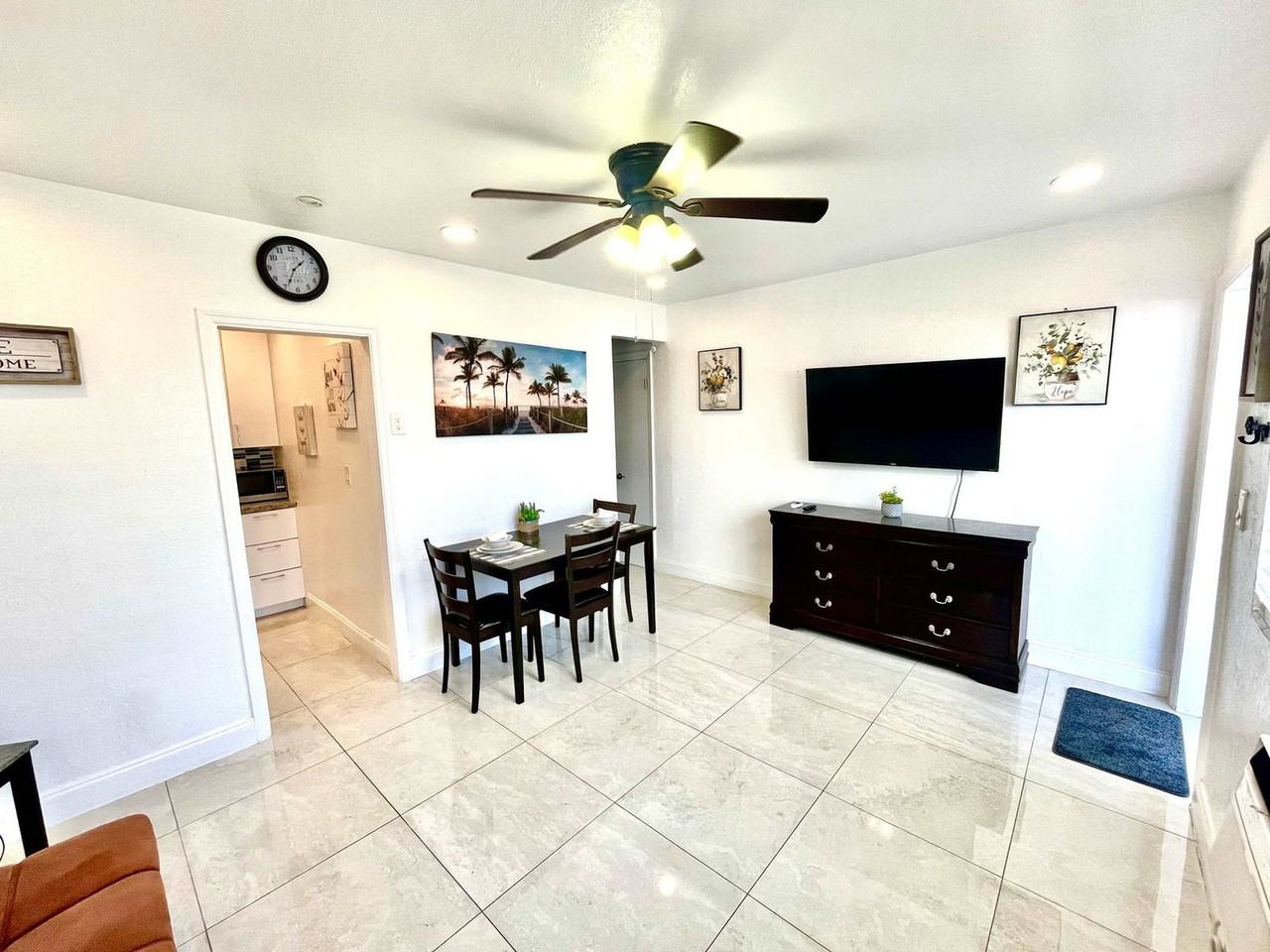 338 Van Buren St #1520225P - Photo 3 of 11